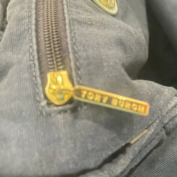 $25 LS EUC Tory Burch Nylon and Leather Back Pack - Picture 14 of 14